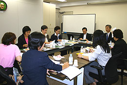 Delegation from Ministry of Education, Thailand Visit Japan